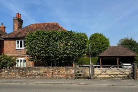 Waltham Road, White Waltham, Maidenhead 4 bed detached house for sale