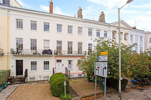 Evesham Road, Cheltenham, GL52 1 bed apartment for sale