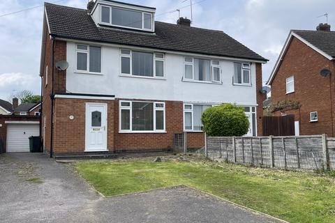 Kent Drive,  Oadby, LE2 5 bed semi