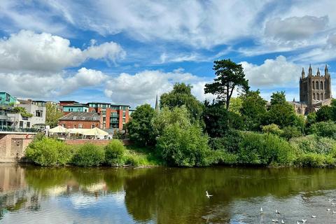 Bridge Street, Hereford, HR4 2 bed apartment for sale