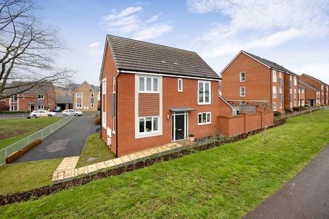 Apple Tree Close, Norton Fitzwarren TA2 3 bed detached house for sale