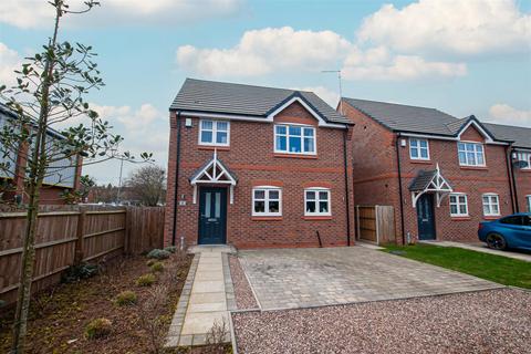 Seven  Acres Close, Uttoxeter ST14 3 bed house for sale