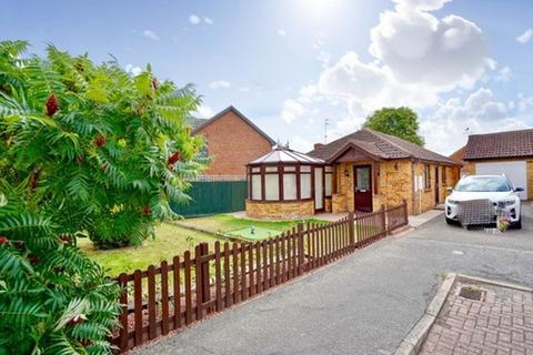 Chestnut Close, Sawtry, Cambridgeshire. 2 bed detached bungalow for sale