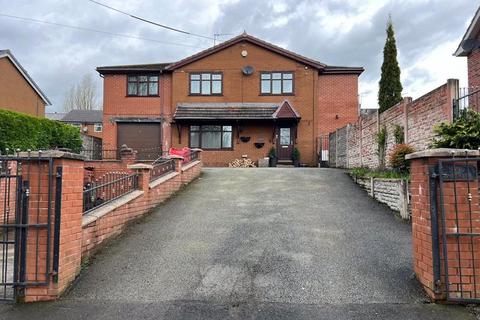 Penygraig Road, Brymbo 5 bed detached house for sale