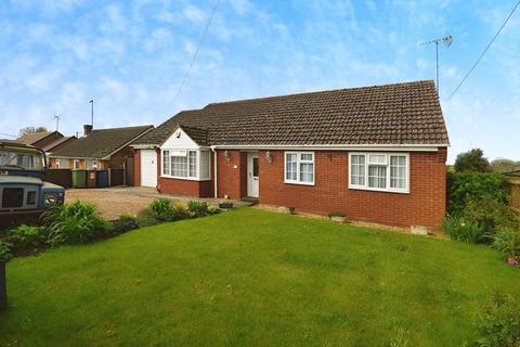 Fridaybridge Road, Elm, Wisbech... 3 bed detached bungalow for sale