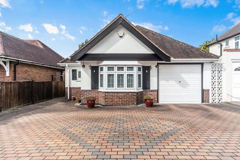 Chapel Way, Epsom 2 bed detached bungalow for sale