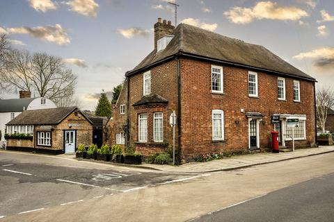 High Street, Dartford, DA4 6 bed detached house for sale