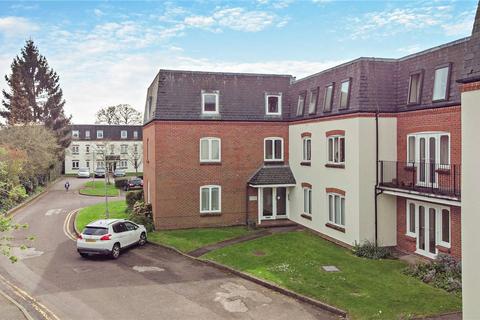 Victoria Gardens, Newbury, Berkshire... 2 bed apartment for sale