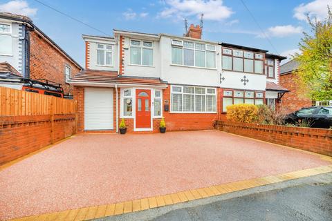 4 bedroom semi-detached house for sale