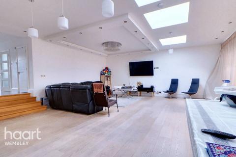 Wembley Park 6 bed detached house for sale