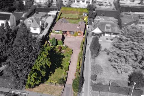 Tamworth Road, Lichfield WS14 3 bed bungalow for sale