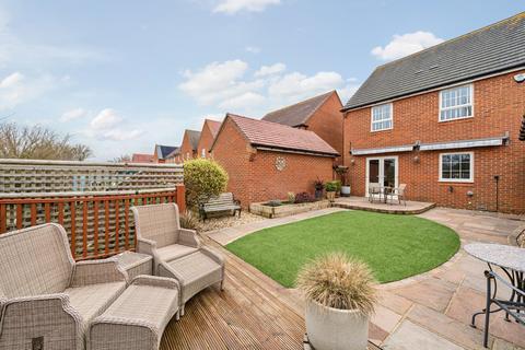 Bridger Close, Felpham, Bognor Regis 4 bed detached house for sale