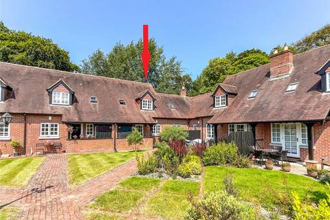 Salisbury Road, Burton, Christchurch... 2 bed terraced house for sale