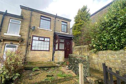 Roundfield Place, Thornton, Bradford... 3 bed terraced house for sale