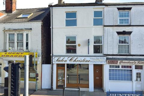 Quay Road, Bridlington 2 bed end of terrace house for sale