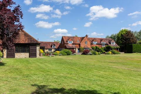Milland, West Sussex, GU30 5 bed detached house for sale