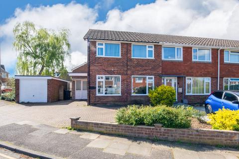 Canterbury CT2 3 bed semi