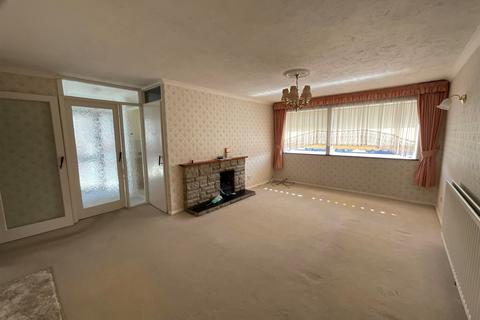 Marshall Crescent, Broadstairs, Kent 2 bed semi