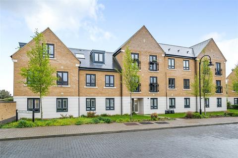 Orchard Farm Avenue, East Molesey... 2 bed flat for sale