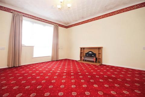 Sycamore Court, Stilemans, Wickford... 1 bed apartment for sale