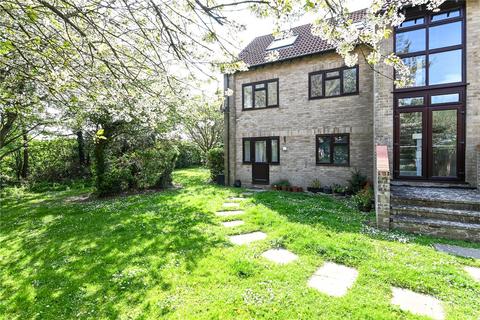 Eastlands, New Milton, Hampshire, BH25 1 bed apartment for sale