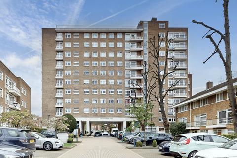 Sheringham, St Johns Wood Park... 3 bed apartment for sale