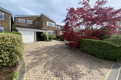 Okus Road, Swindon SN1 4 bed detached house for sale