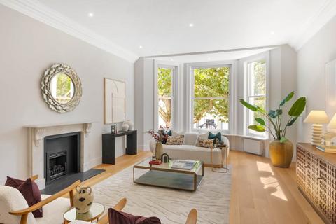 Holland Park, London 2 bed flat for sale