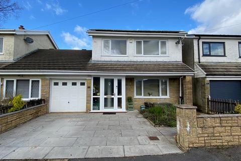 Alderwood Close, Crynant, Neath... 3 bed link detached house for sale