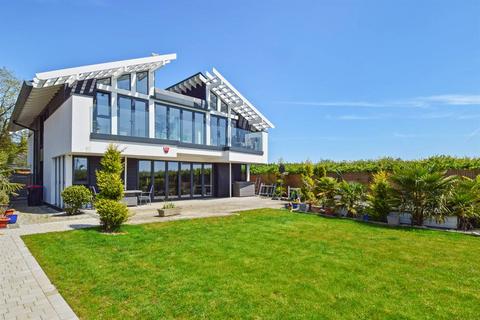 Maypole Lane, Hoath, Canterbury 5 bed detached house for sale