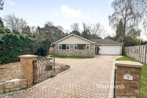 Glenmoor Road, Ferndown BH22 3 bed bungalow for sale