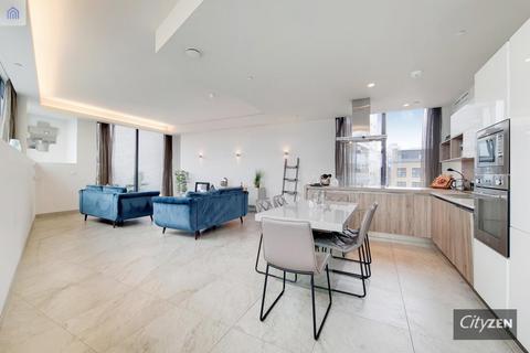 Nougat Court, Taylor Place, London E3 2 bed flat for sale