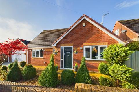 Dawn Close, Buckley CH7 4 bed bungalow for sale