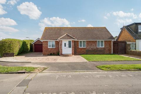 Chichester Way, Selsey, PO20 4 bed detached house for sale