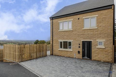 Drighlington, Bradford BD11 4 bed detached house for sale