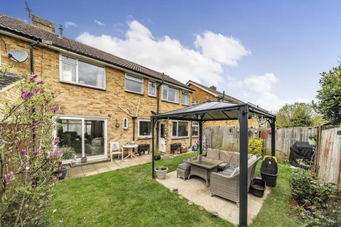 Kidlington,  Oxfordshire,  OX5 4 bed semi