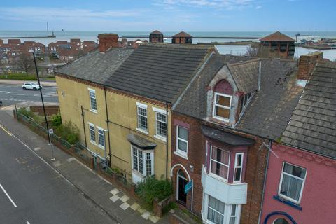 Roker Avenue, Sunderland SR6 6 bed terraced house for sale