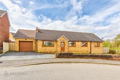 Ralph Ellis Drive, Stocksbridge... 4 bed detached bungalow for sale