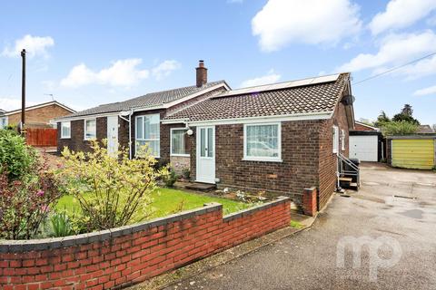 2 bedroom semi-detached bungalow for sale