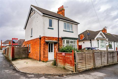 Weelsby Grove, Grimsby, Lincolnshire... 3 bed detached house for sale