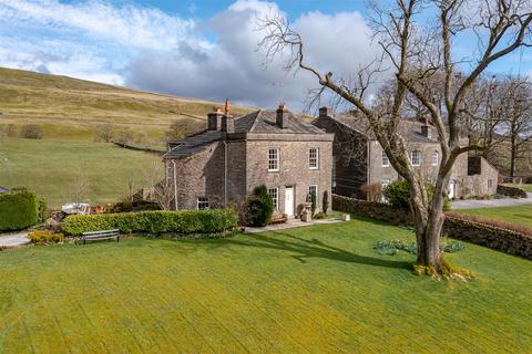 Hawes DL8 4 bed detached house for sale