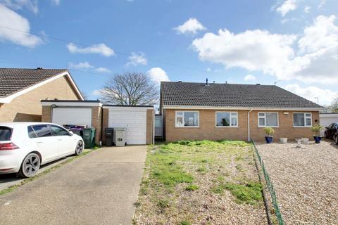 2 bedroom semi-detached bungalow for sale