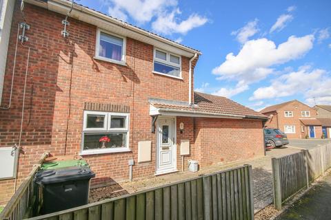 Lamport Court, King's Lynn, PE30 3 bed end of terrace house for sale