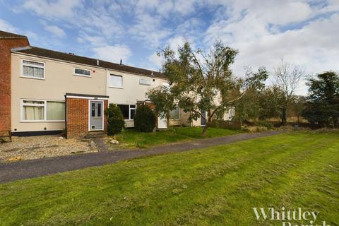Stokes Avenue, Thetford IP25 3 bed terraced house for sale