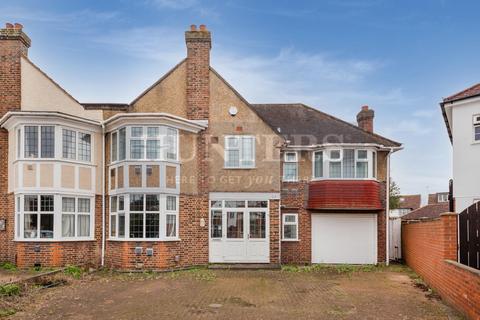 Lulworth Avenue, Hounslow 5 bed semi