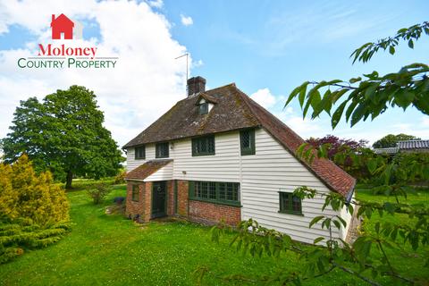 Rural Northiam, East sussex TN31 4 bed farm house for sale