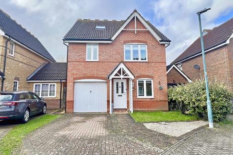 Wood Way, Great Notley, Braintree 4 bed detached house for sale