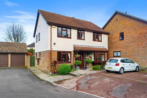 Oaklands Way, South Wallington 4 bed detached house for sale