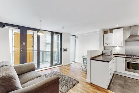 Taylor Place, London E3 2 bed apartment for sale