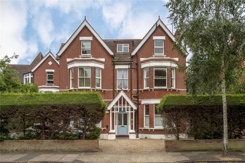 The Avenue, Kew, Surrey, TW9 1 bed apartment for sale